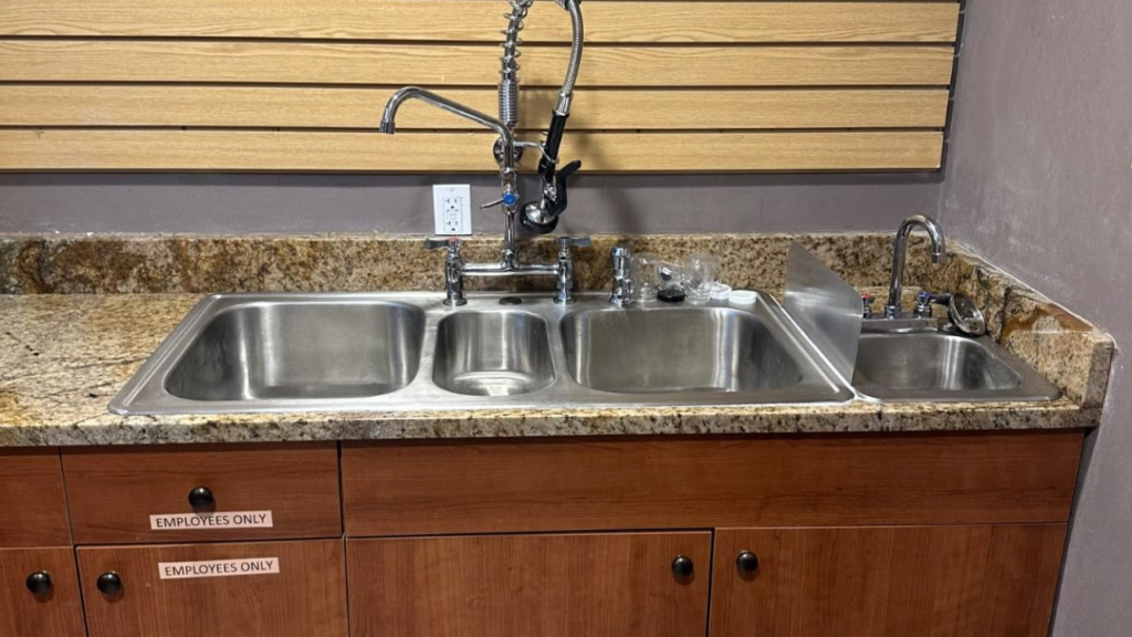 What Is A Pre Rinse Kitchen Faucet